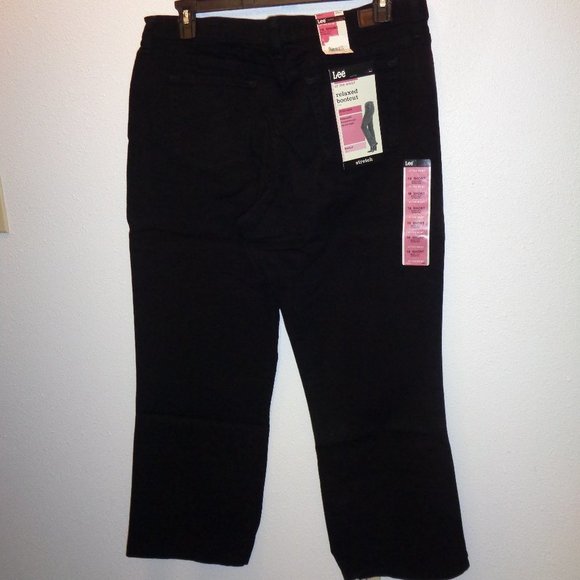 Lee At The Waist Relaxed Bootcut Black Stretch Jeans Size 18 Short NWT W… - Picture 1 of 12